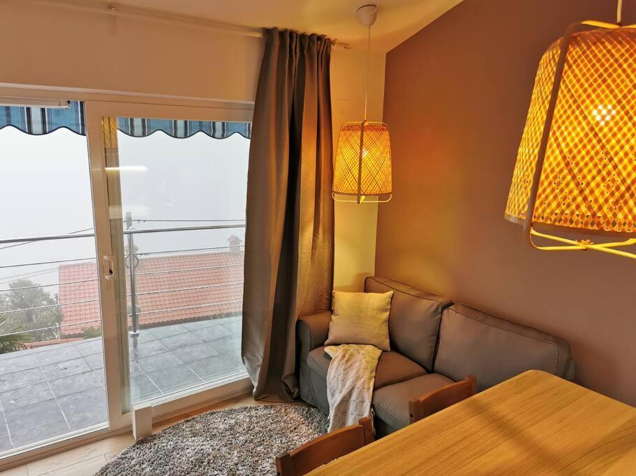 Ferienwohnung Mit 180° Meerblick Dobrec Bagian luar foto
