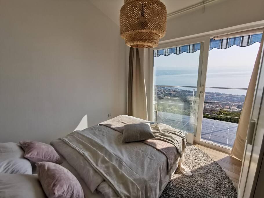 Ferienwohnung Mit 180° Meerblick Dobrec Bagian luar foto