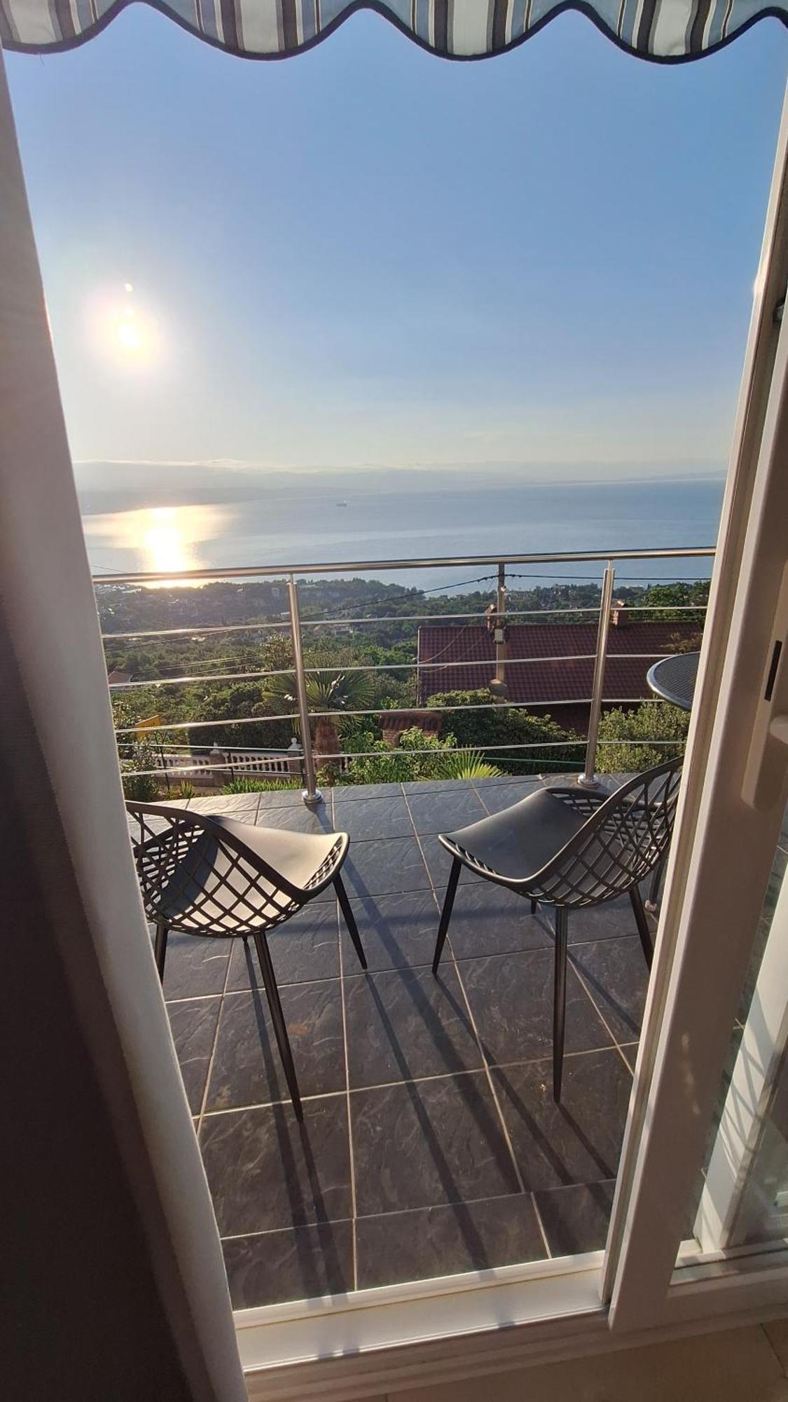 Ferienwohnung Mit 180° Meerblick Dobrec Bagian luar foto